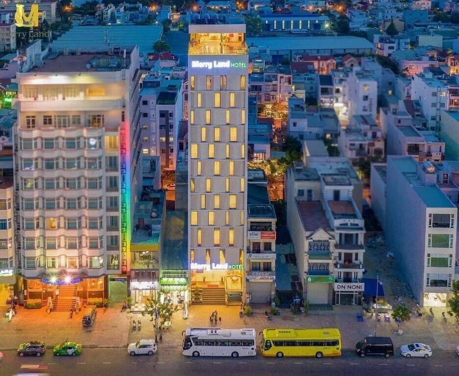 Готель Merry Land Hotel 4*