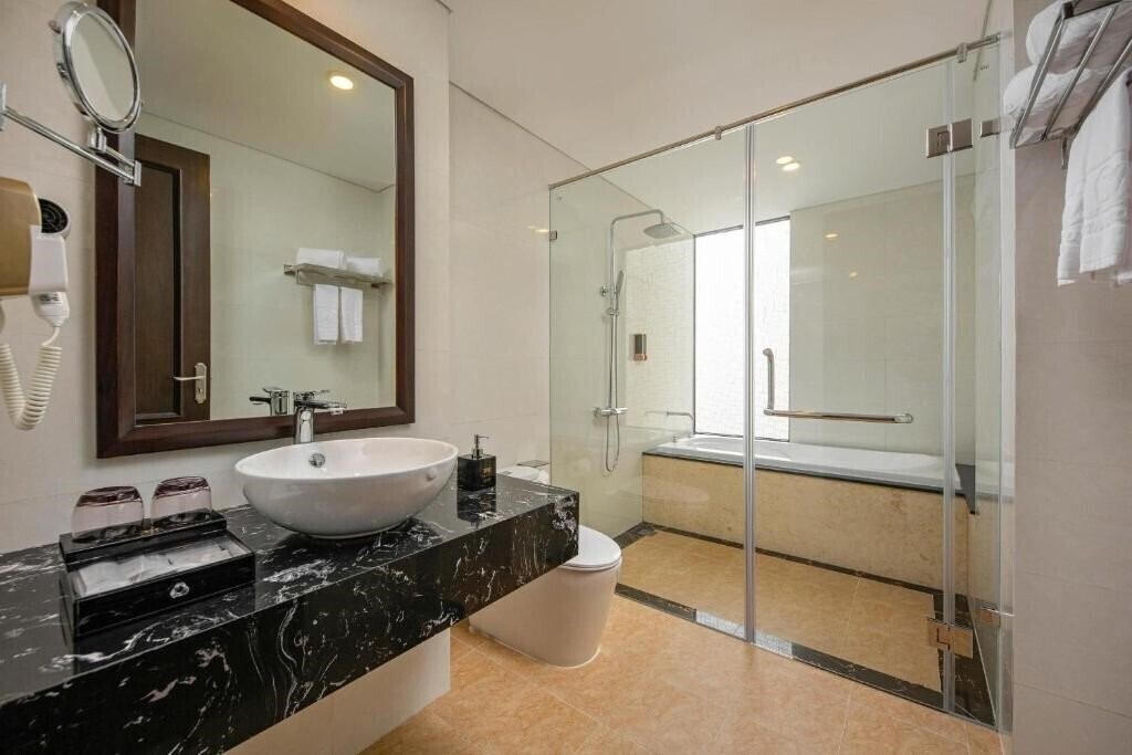 Фото Santa Luxury Hotel 4*