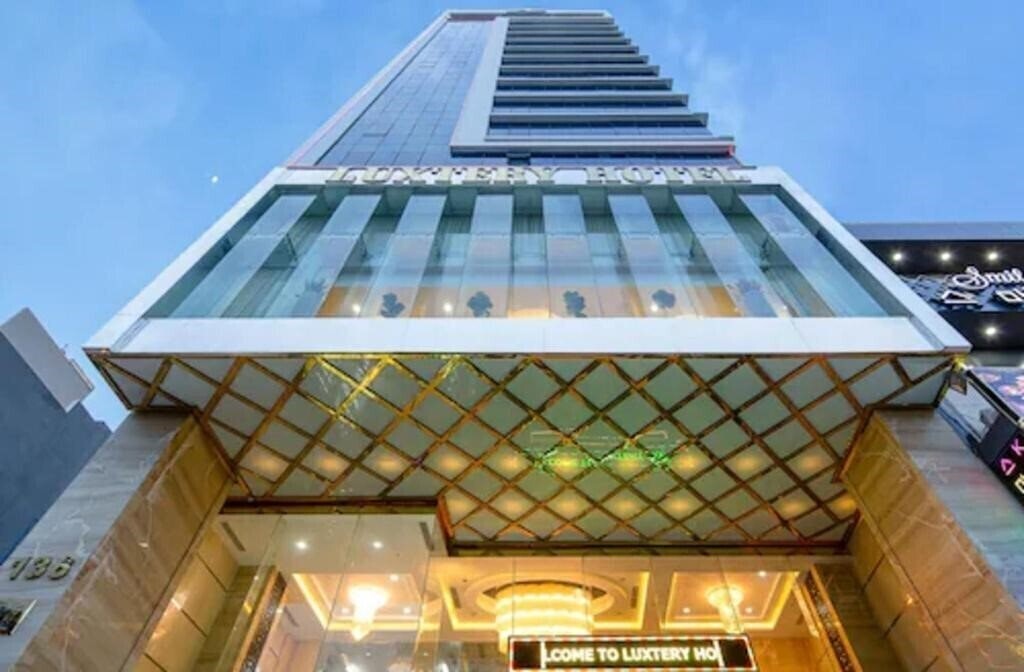 Отель Luxtery Hotel & SPA 4*