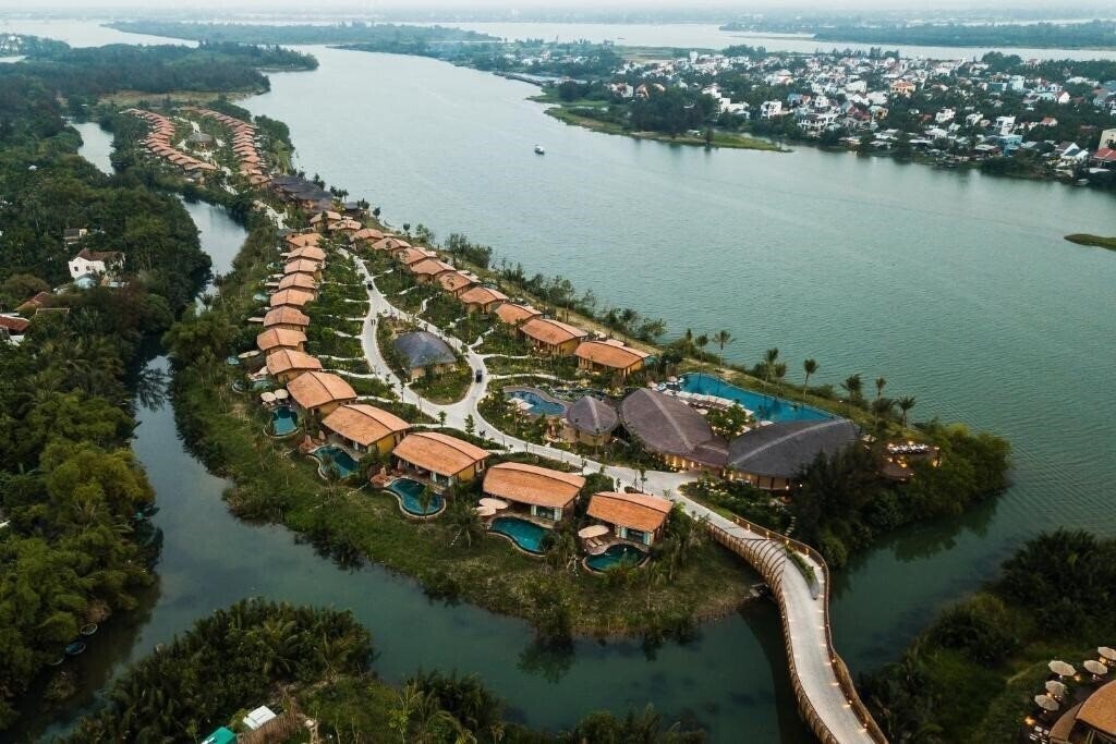 Готель Namia River Retreat Wellness Inclusive Resort Hoi An 5*