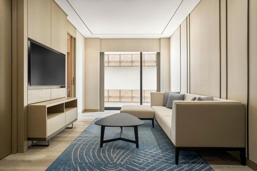 Фото Courtyard by Marriott Danang Han River 5*