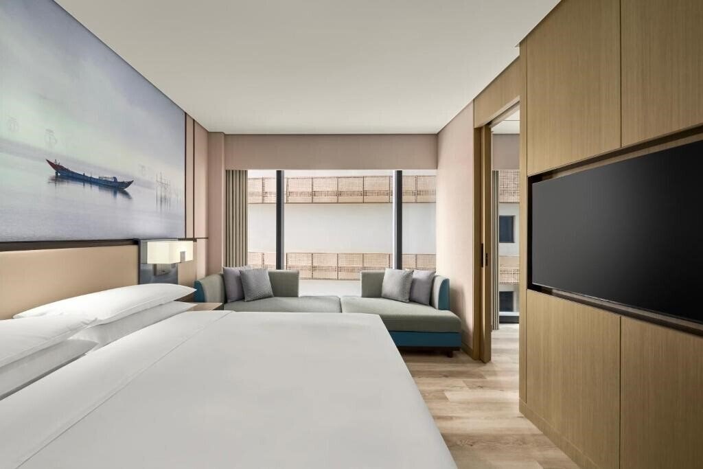 Картинка Courtyard by Marriott Danang Han River 5*