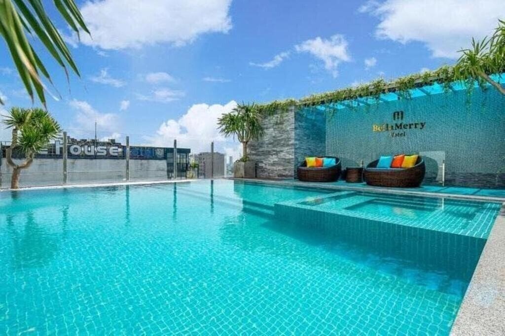 Фото Bella Merry Hotel 3*