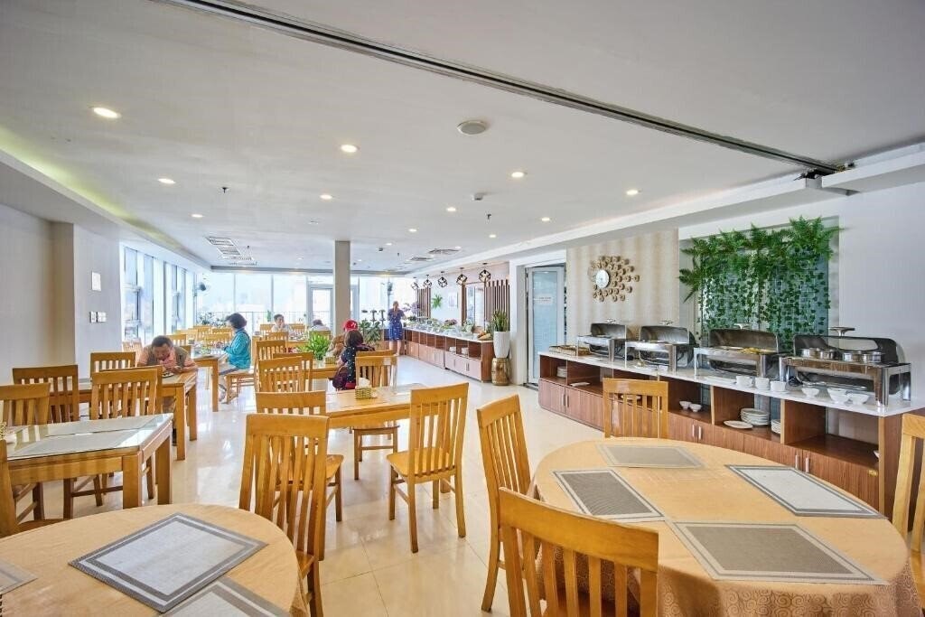 Фотография Golden Light Hotel 3*
