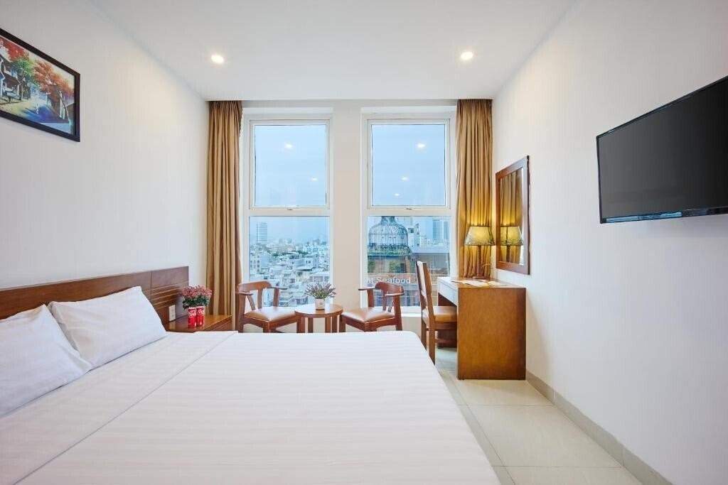 Изображение Golden Light Hotel 3*