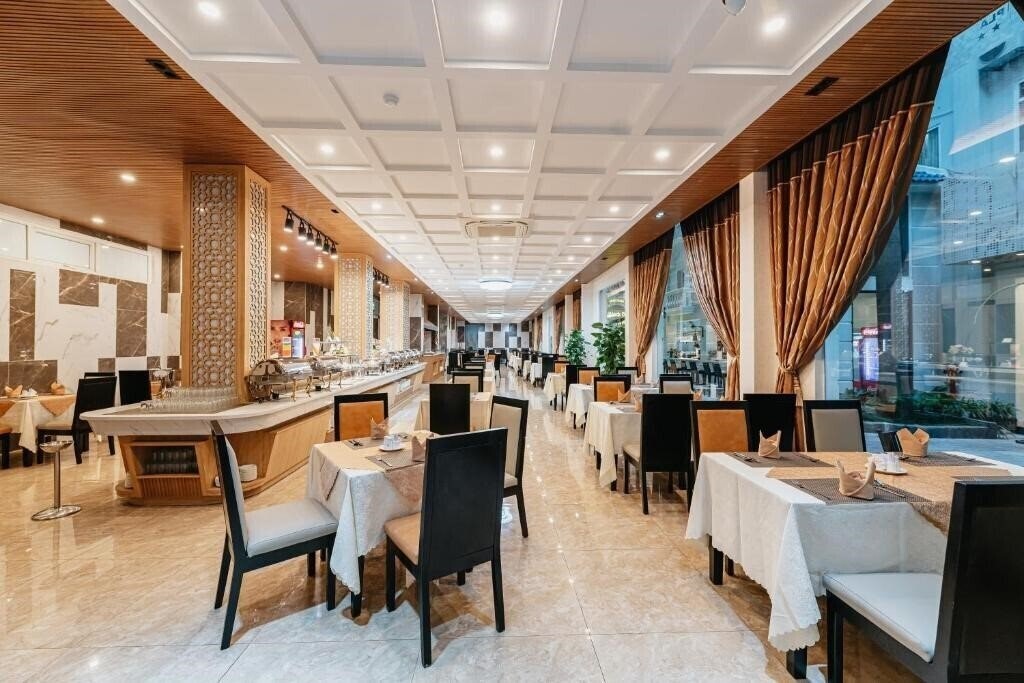 Фотографія Eden Plaza Danang 4*