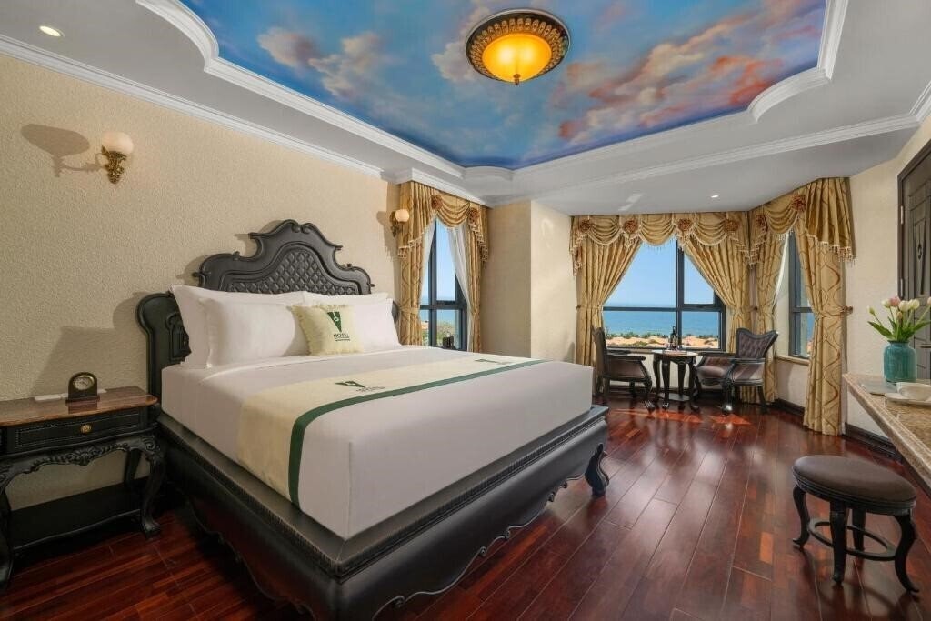 Фотография V Hotel Danang Beach 4*