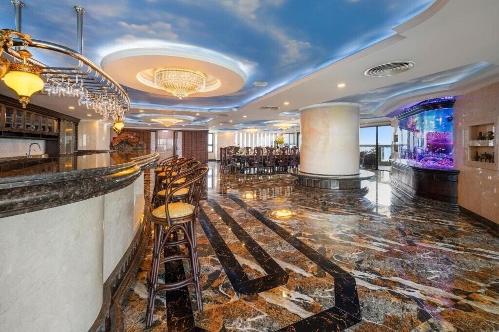 Картинка V Hotel Danang Beach 4*