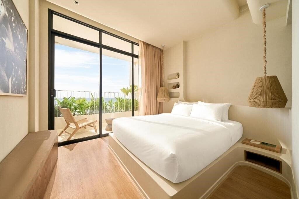 Фото Chavana Hotel Da Nang 4*