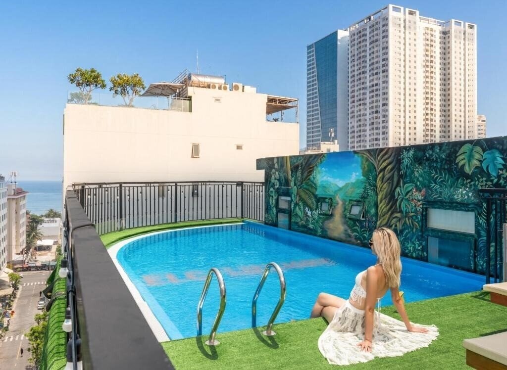 Готель ELC Luxury Da Nang Hotel 3*
