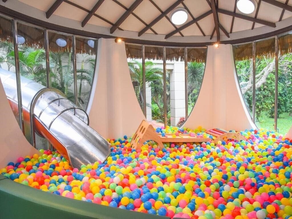 Картинка Furama Resort 5*