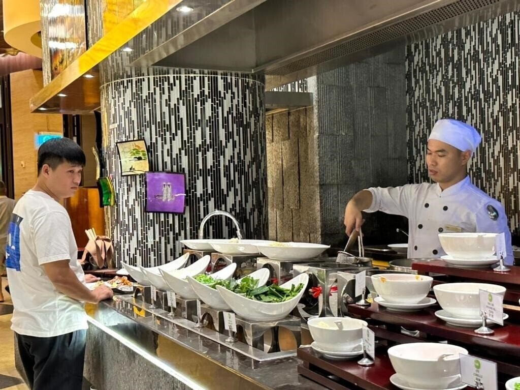 Зображення Crowne Plaza Danang (ex. Silver Shores) 5*