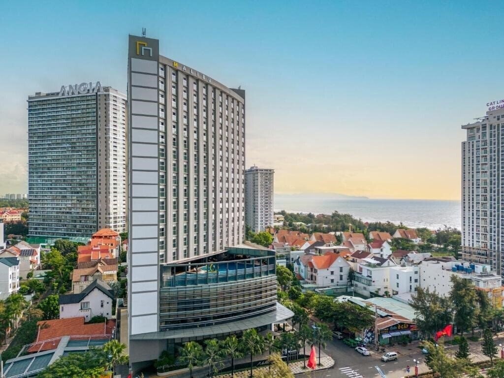 Фото Malibu Resort 4*