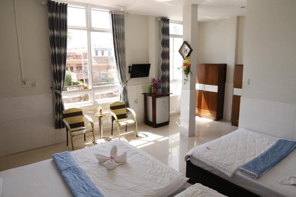Готель Minh Hung Hotel 2*