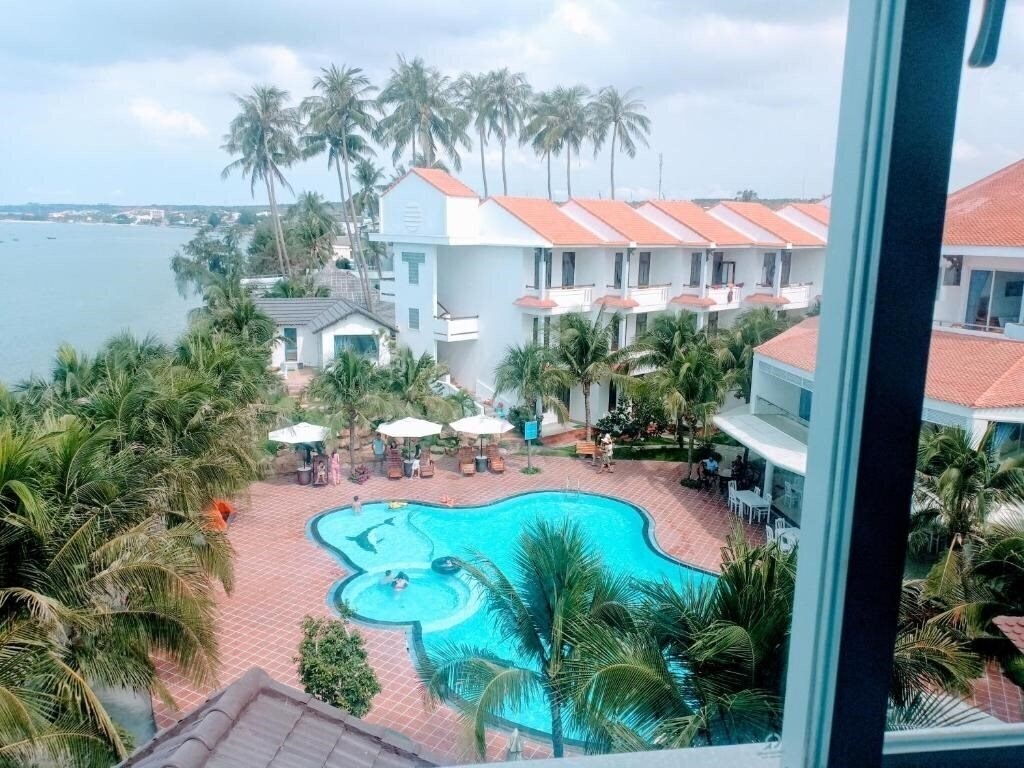 Отель Pacific Beach Resort 3*