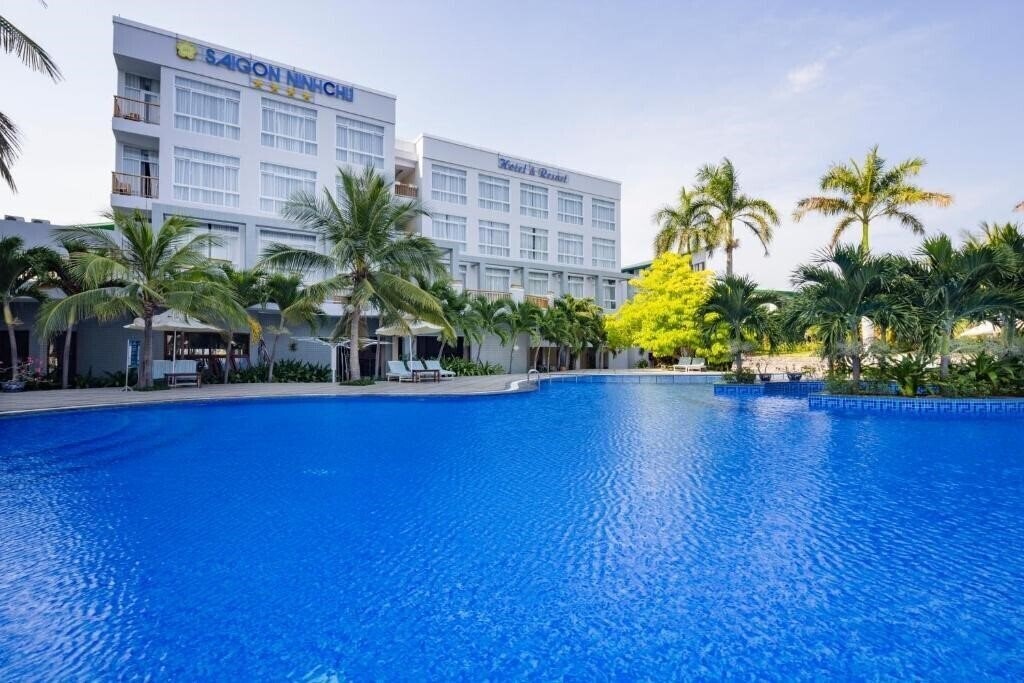 Фотографія Saigon Ninh Chu 4*