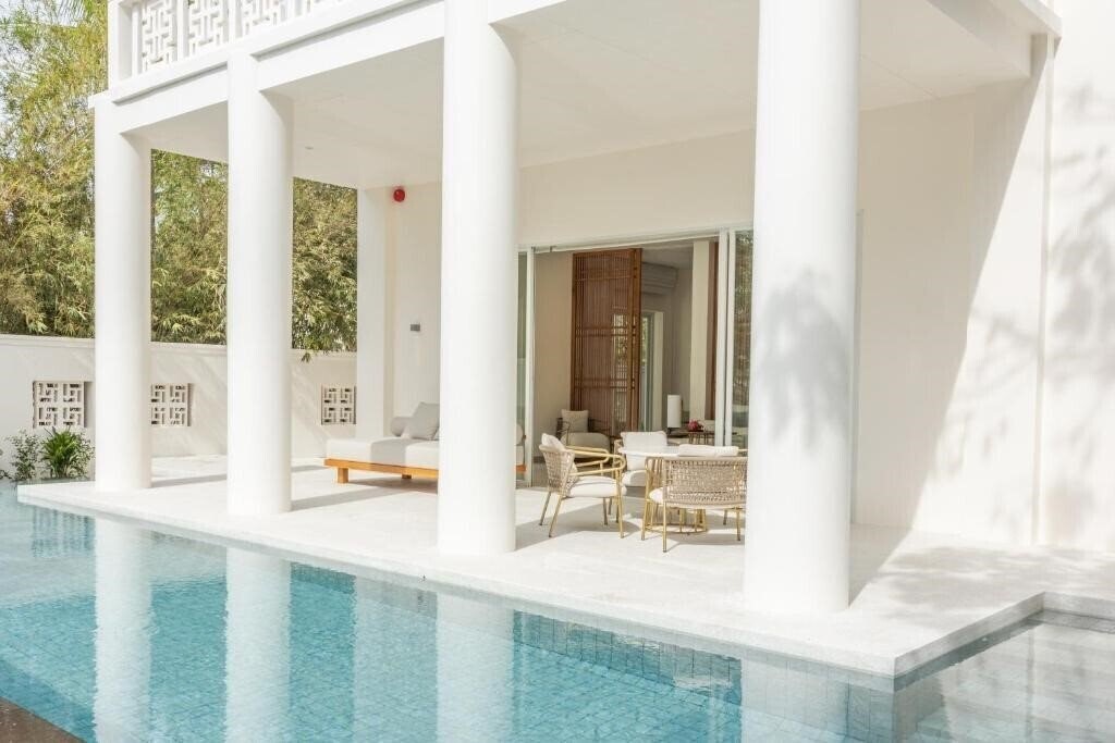 Картинка Azerai Ke Ga Bay 5*