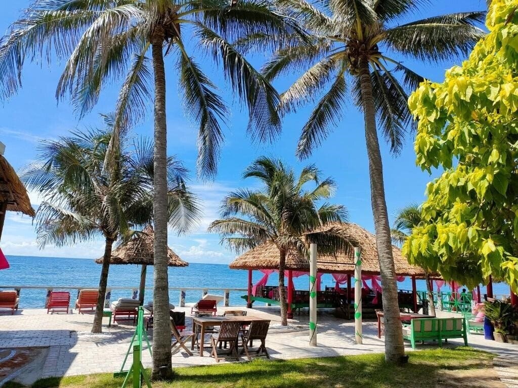 Готель Full Moon Beach Resort 3*