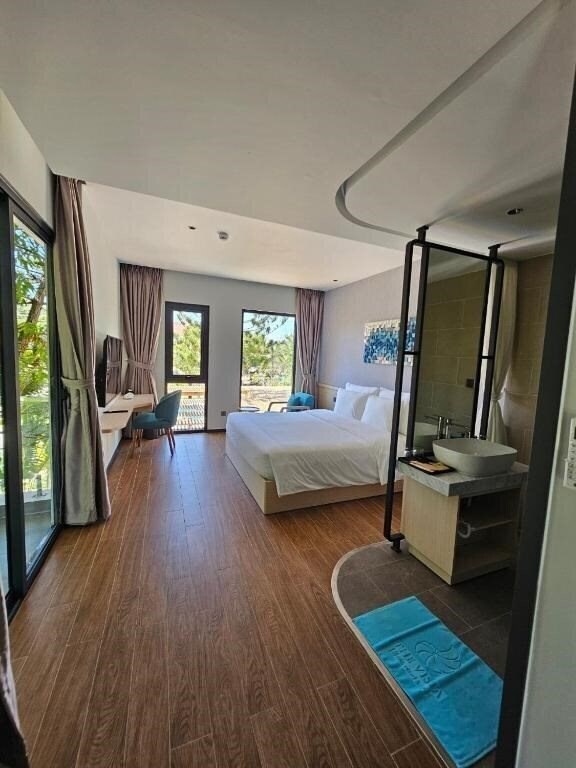 Фото The Vista Beach Resort & SPA 4*