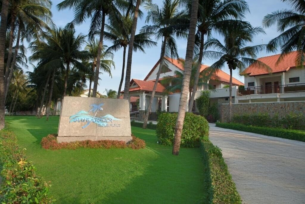 Готель Blue Ocean Resort 4*