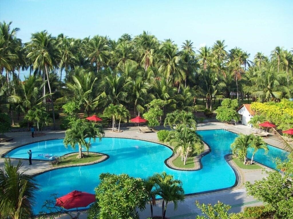 Отель Muine Century Beach Resort & SPA (ex. Muine de Century Beach Resort & SPA) 4*