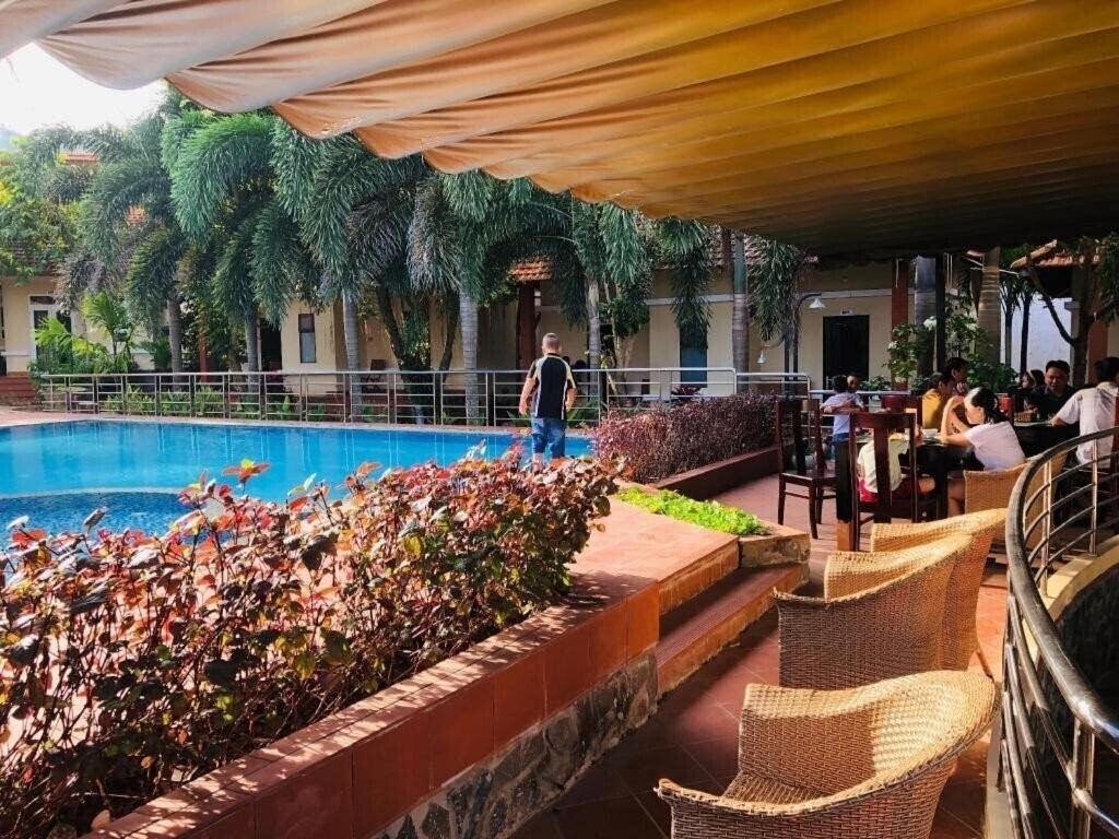 Изображение Castaways Resort 2*