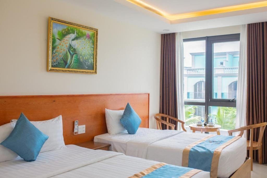 Фото Selina Hotel (Thuy Nga Hotel) 3*