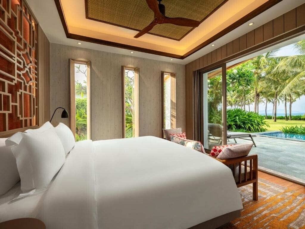 Фотографія Radisson Blu Resort Cam Ranh 5*