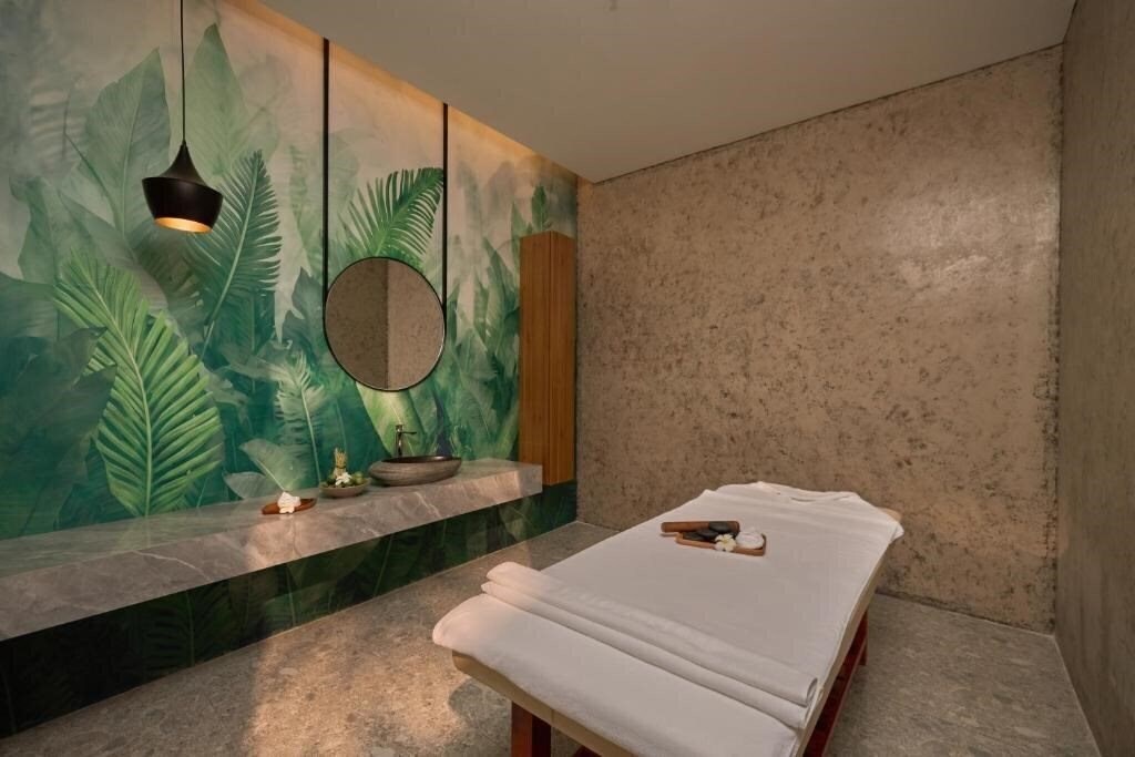 Фотографія Lugano Hotel & Resort 5*