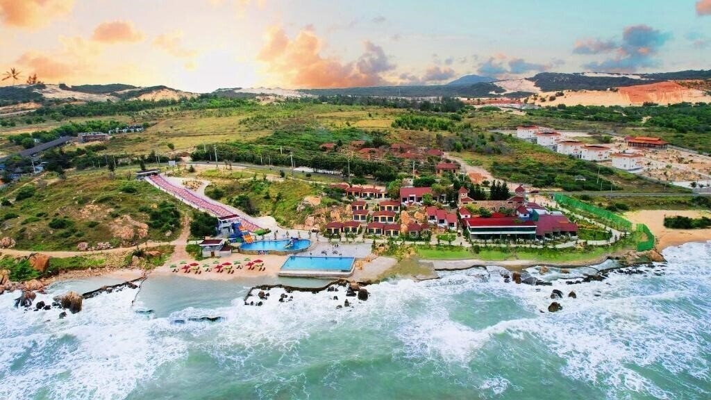 Готель Adora Bay Ke Ga Beach Resort (ex. Adora Kega) 4*