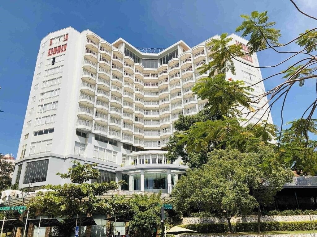 Фотографія Novotel Halong Bay 4*
