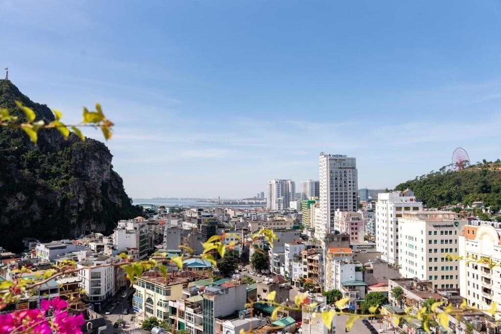 Фото City Bay Palace Hotel 3*