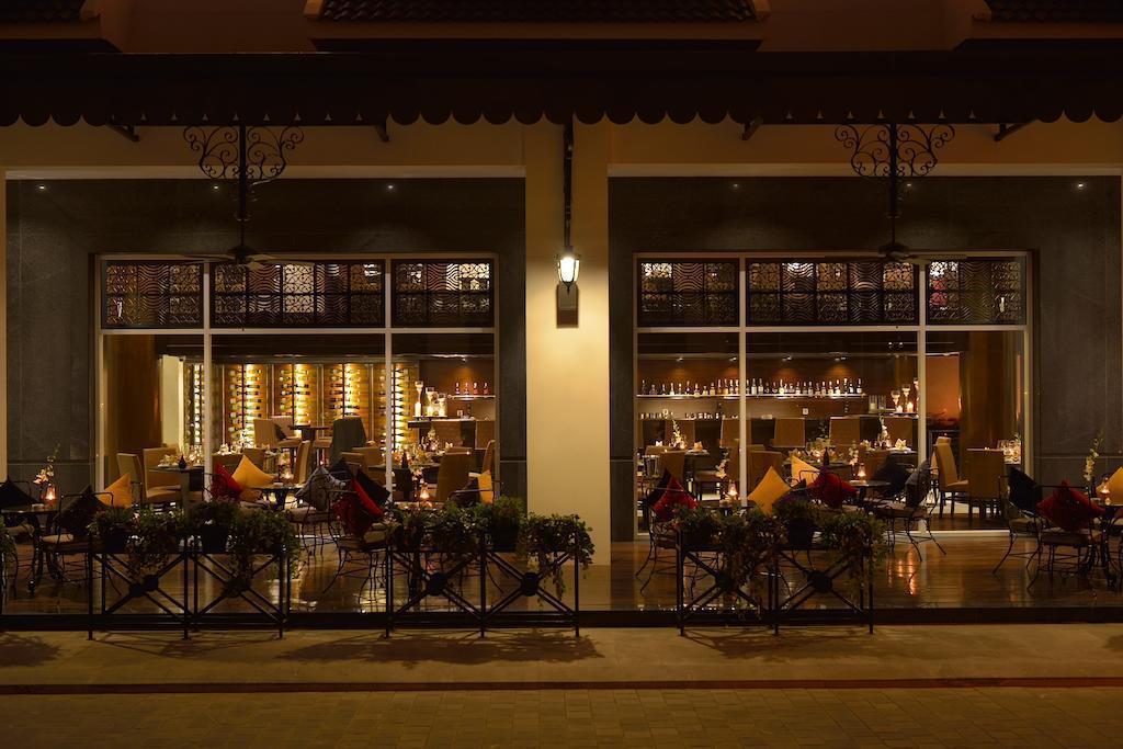 Фото Paradise Suites Hotel 4*