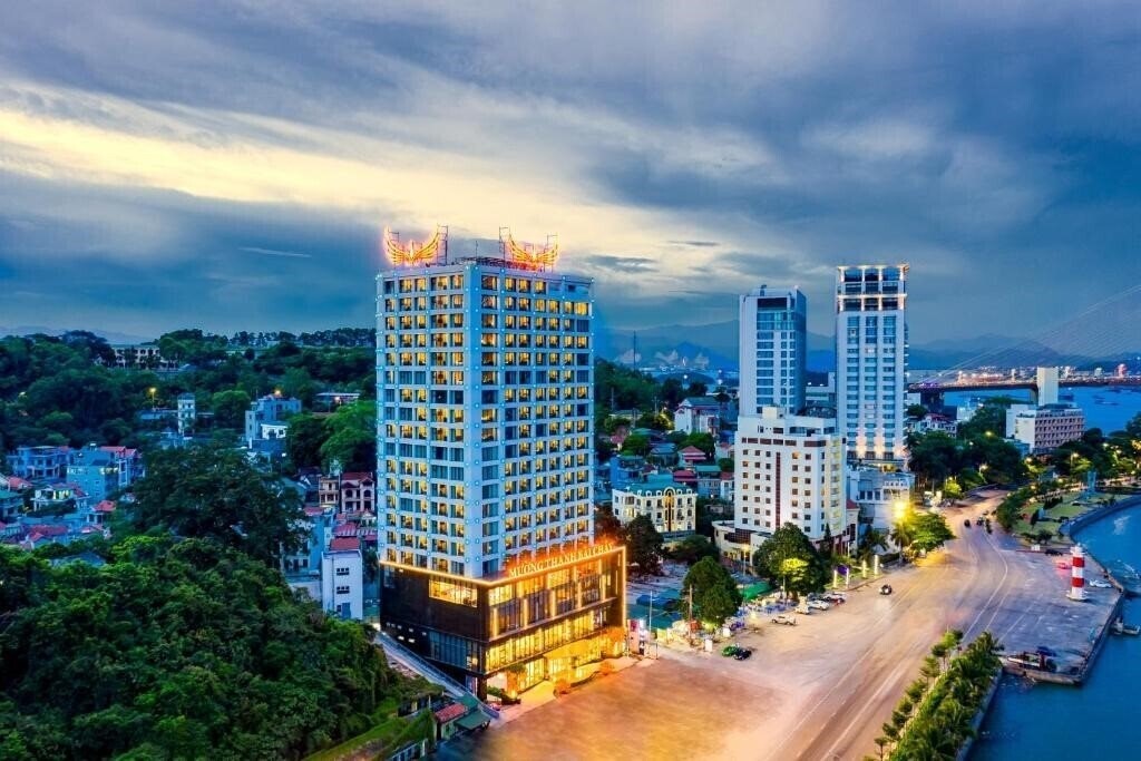 Готель Muong Thanh Grand Ha Long 4*