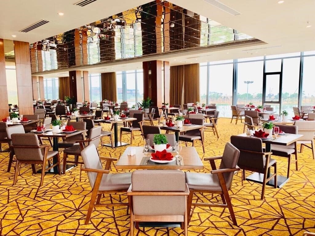 Фото Central Luxury Ha Long Hotel 4*