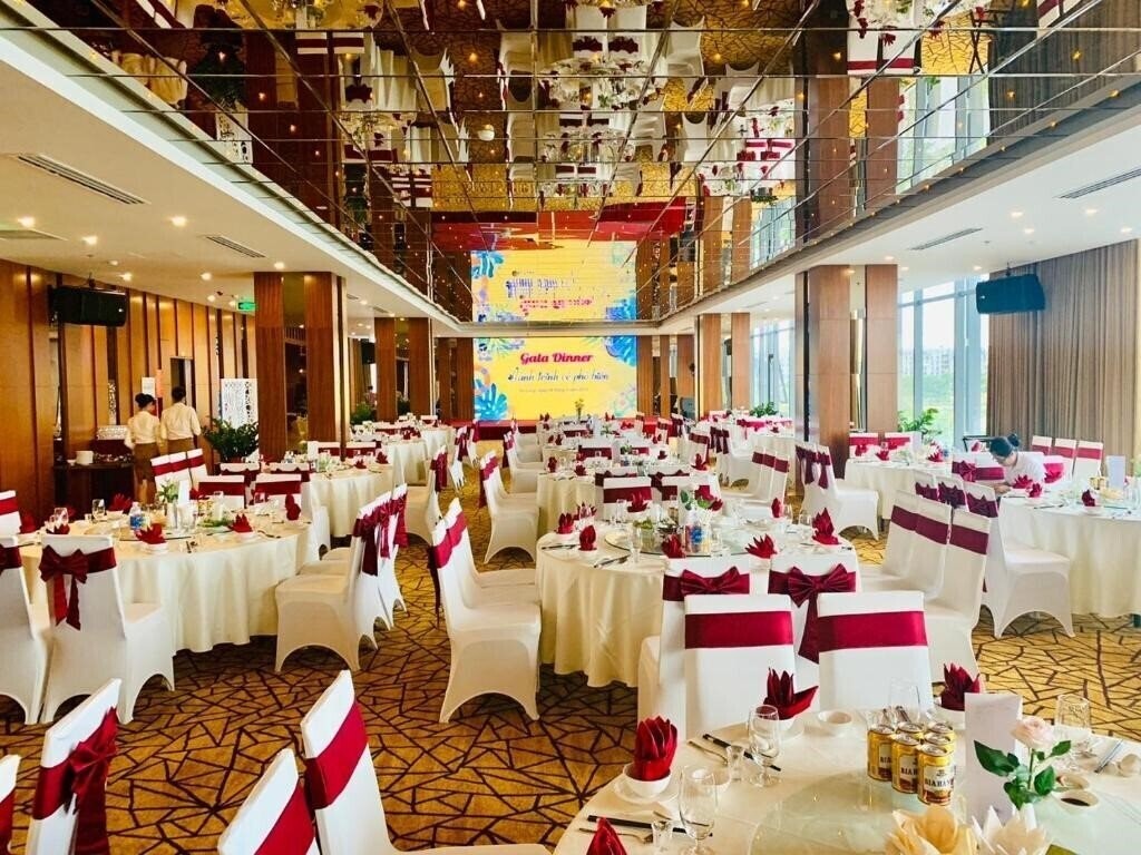 Фотографія Central Luxury Ha Long Hotel 4*