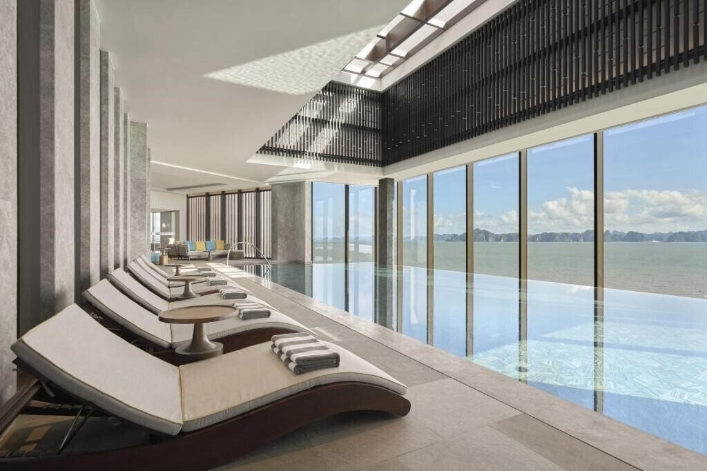 Зображення InterContinental Halong Bay Resort 5*