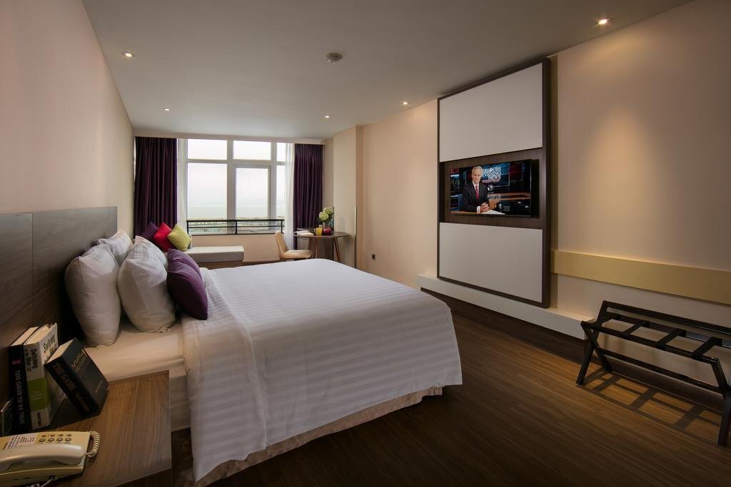 Фото Halong Pearl 3*