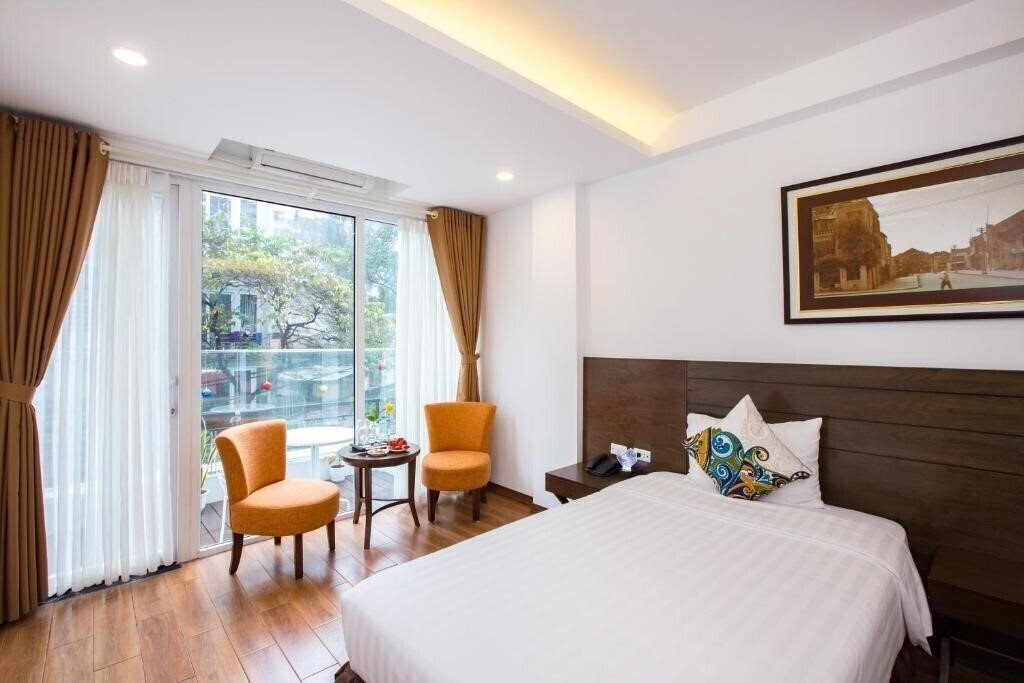 Отель Thang Long Espana 3*
