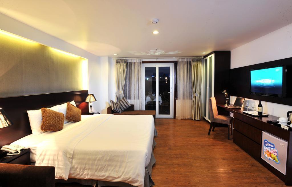 Фото Legacy Hotel Hanoi (ex. Hanoi Legacy Hang Bac) 3*