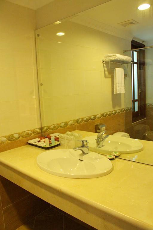 Фотографія Legacy Hotel Hanoi (ex. Hanoi Legacy Hang Bac) 3*