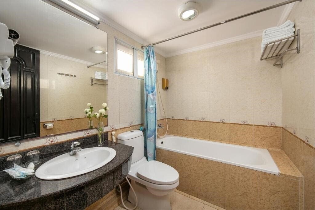 Фото Little Diamond Hotel Hanoi 3*