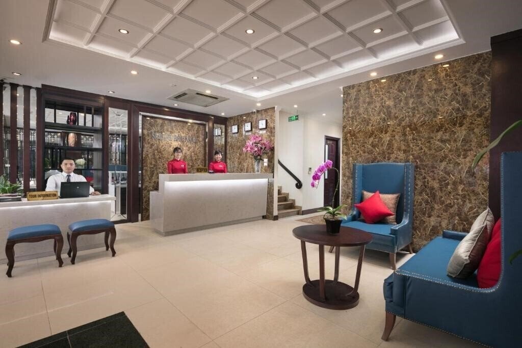 Фото Serene Boutique Hotel 4*