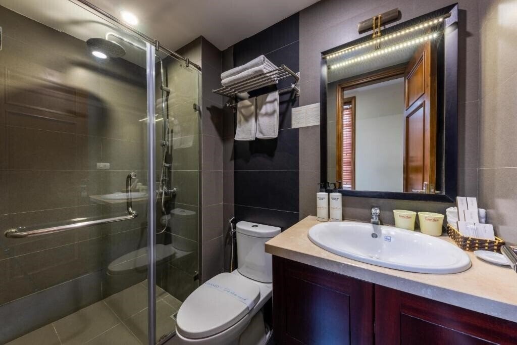 Фотографія Centre Point Hanoi Hotel 3*