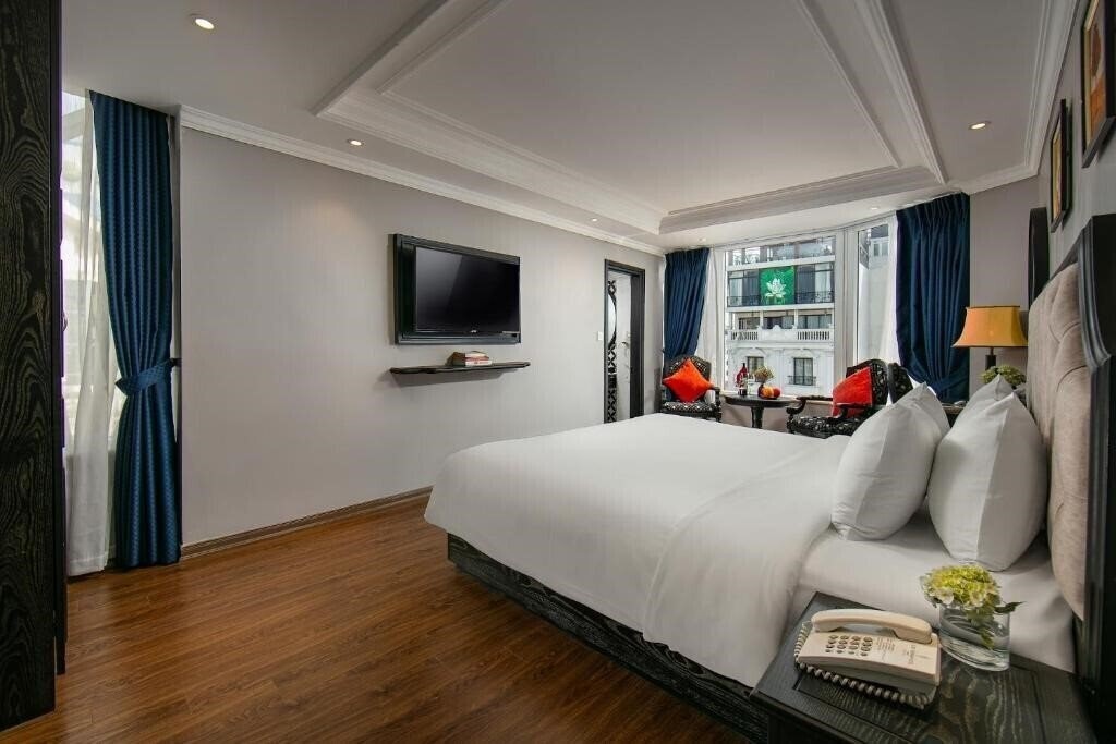 Готель Scent Premium Hotel (ex. Gondola Hotel) 3*