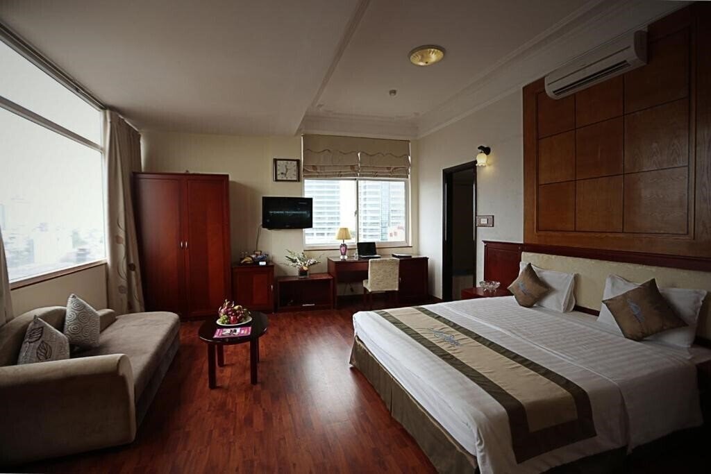 Фотография Khach San Moon View (ex. Moon View 1, MoonView Hotel HN by Bay Luxury) 3*