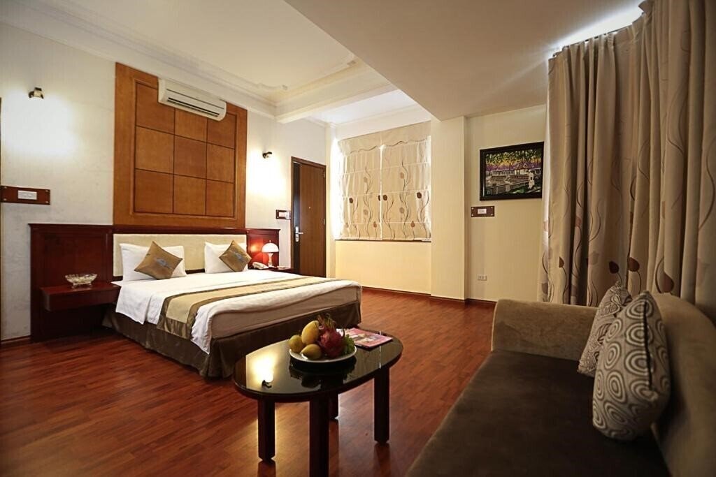 Изображение Khach San Moon View (ex. Moon View 1, MoonView Hotel HN by Bay Luxury) 3*