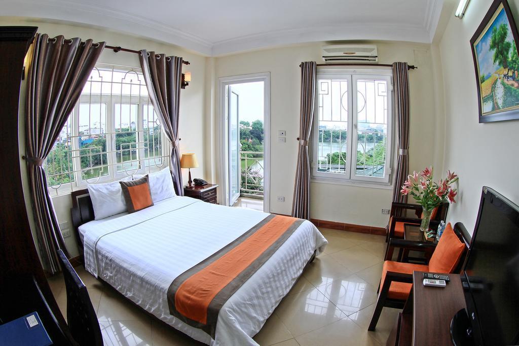 Готель Heart Hotel 3*