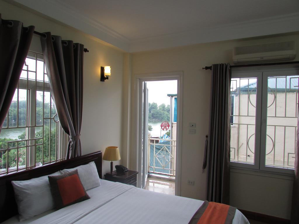 Фото Heart Hotel 3*