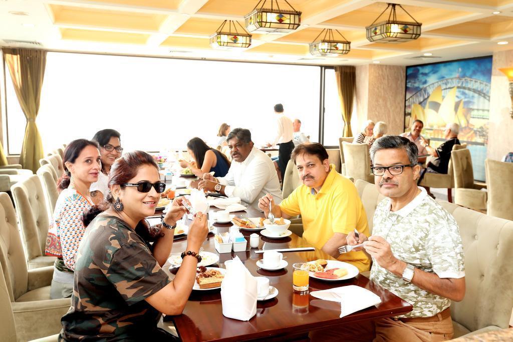 Фото Flower Garden 4*